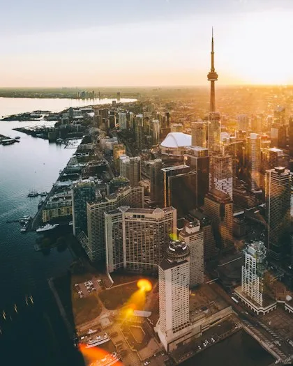 Toronto skyline with the CN Tower